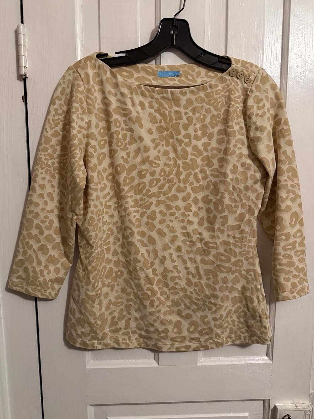 J.McLaughlin Wavesong Boat Neck Top Size Small Beige Animal Print